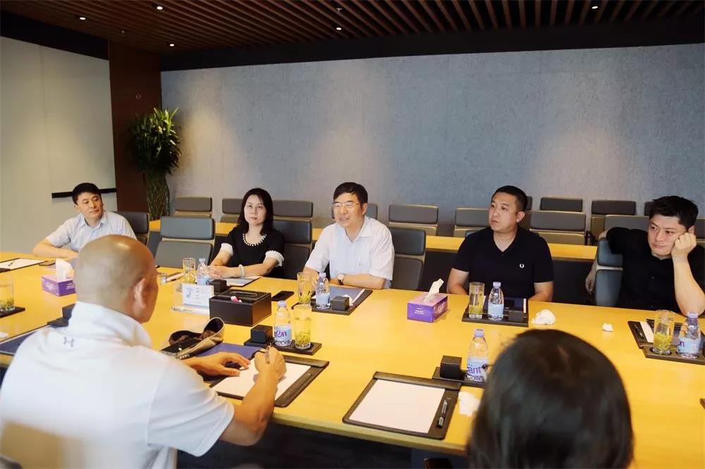 密切企業(yè)聯(lián)系?助推企業(yè)發(fā)展 ‖ 鹽田區(qū)政協(xié)主席武威調(diào)研海格物流