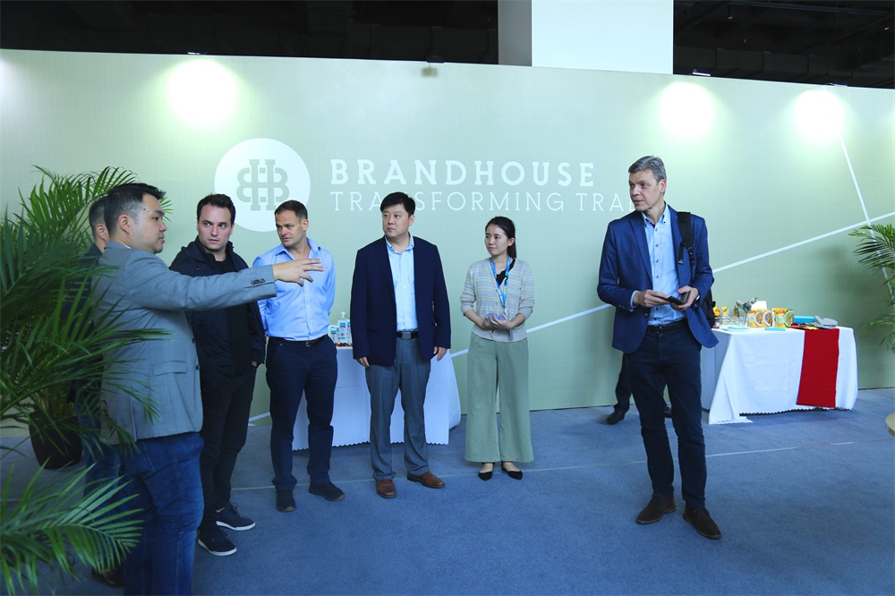 【攜手前行】 BrandHouse南美合作伙伴Beliv到訪 海格賦能?共促貿(mào)易發(fā)展 【攜手前行】 BrandHouse南美合作伙伴Beliv到訪 海格賦能?共促貿(mào)易發(fā)展