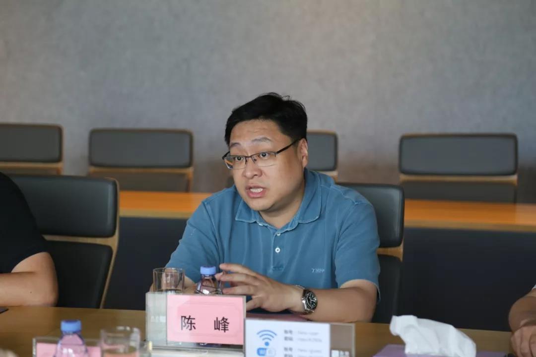 溧陽(yáng)市副市長(zhǎng)陳峰等一行走訪調(diào)研海格云鏈