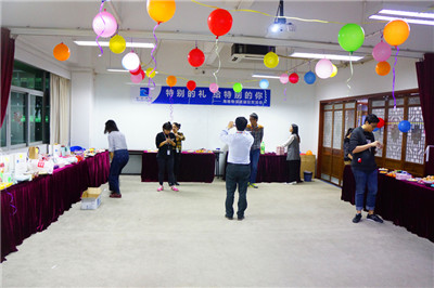特別的禮 給特別的你|2016年海格物流圣誕party精彩回顧 特別的禮 給特別的你|2016年海格物流圣誕party精彩回顧
