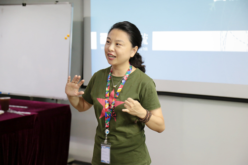 海格物流客服中心旺季動員大會——聚焦服務，迎戰(zhàn)旺季