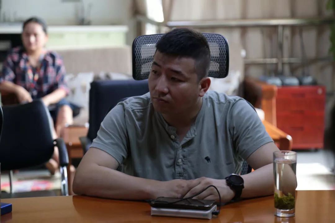 寧波跨境電商協(xié)會(huì)企業(yè)一行來訪海格物流 寧波跨境電商協(xié)會(huì)企業(yè)一行來訪海格物流