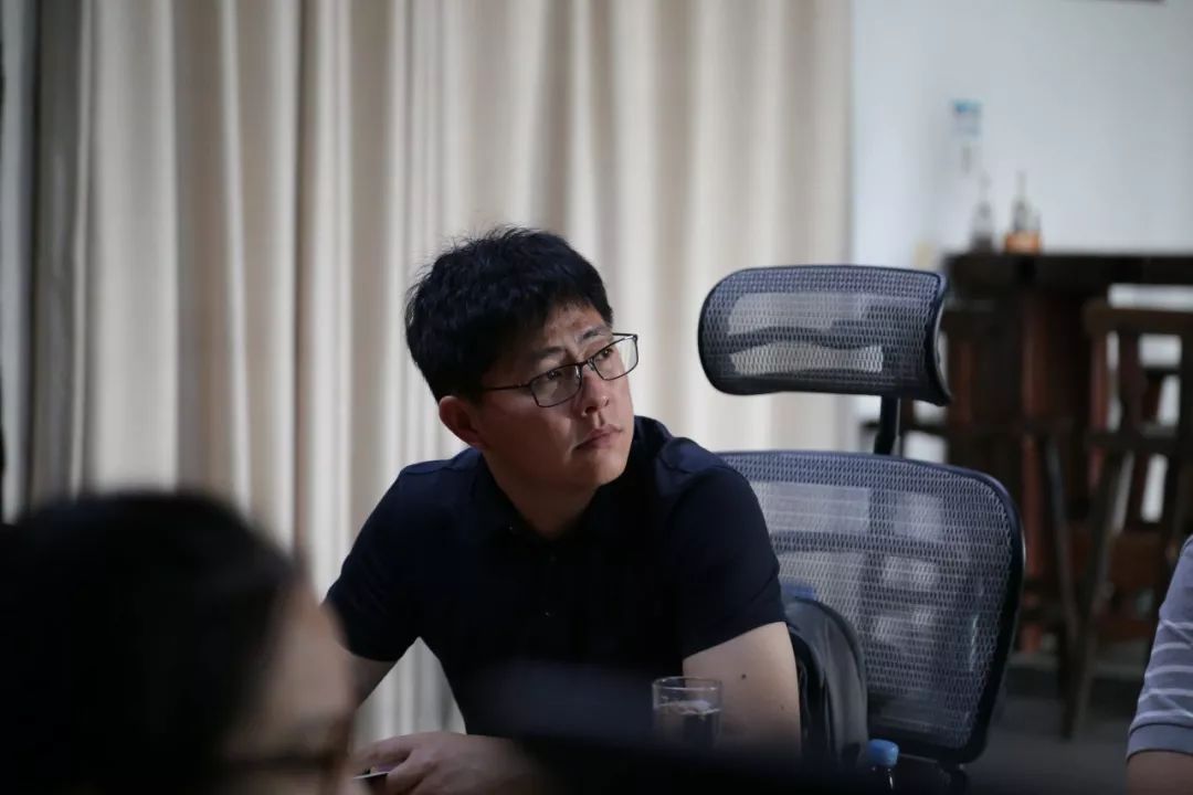 寧波跨境電商協(xié)會(huì)企業(yè)一行來訪海格物流 寧波跨境電商協(xié)會(huì)企業(yè)一行來訪海格物流