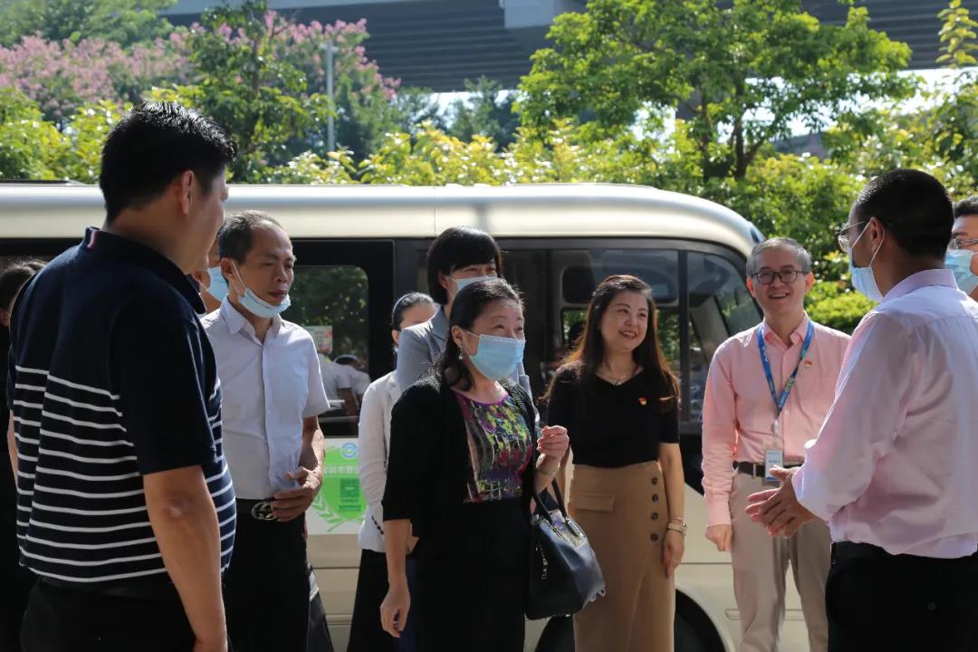 省協(xié)調(diào)關(guān)系三方調(diào)研組走訪海格物流 省協(xié)調(diào)關(guān)系三方調(diào)研組走訪海格物流