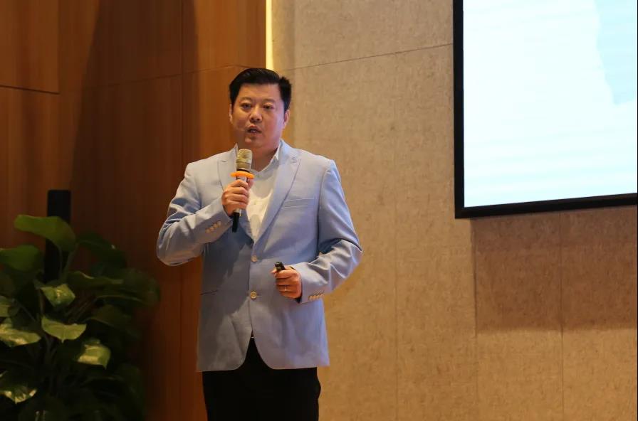 海格物流舉行2021年績效簽約暨安全責任書簽訂儀式