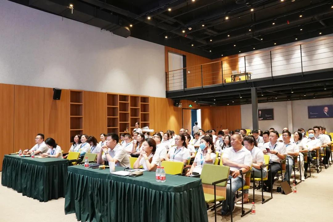 海格物流2021年上半年度工作總結(jié)會(huì)議圓滿召開 海格物流2021年上半年度工作總結(jié)會(huì)議圓滿召開
