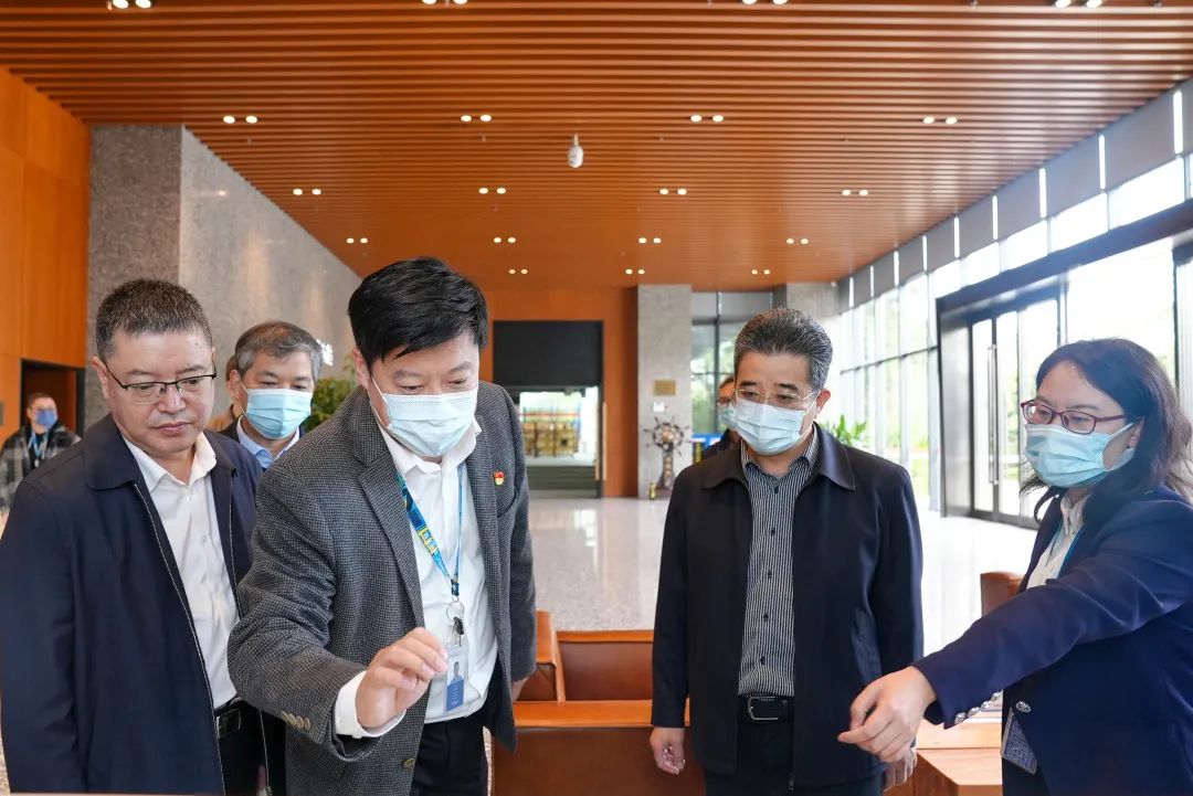 深圳市委統(tǒng)戰(zhàn)部一行指導調研海格物流統(tǒng)戰(zhàn)工作 深圳市委統(tǒng)戰(zhàn)部一行指導調研海格物流統(tǒng)戰(zhàn)工作