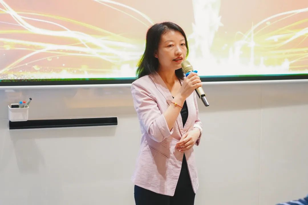 海格物流2021年度優(yōu)秀供應(yīng)商頒獎(jiǎng)典禮圓滿舉行! 海格物流2021年度優(yōu)秀供應(yīng)商頒獎(jiǎng)典禮圓滿舉行!
