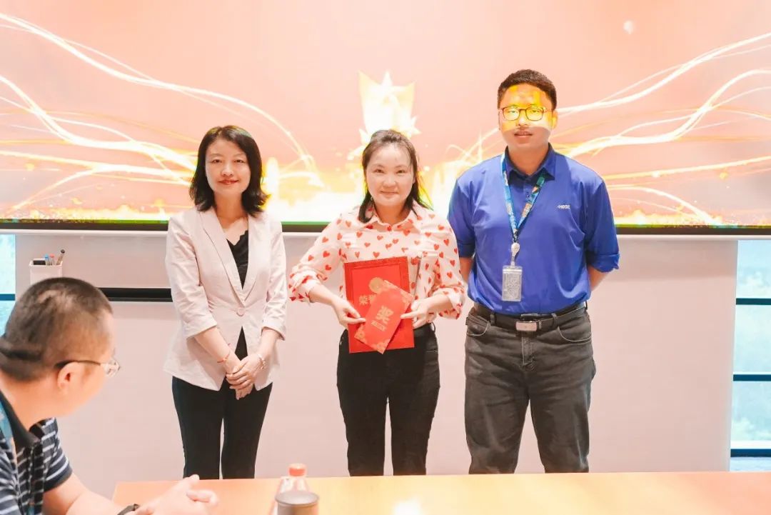 海格物流2021年度優(yōu)秀供應(yīng)商頒獎(jiǎng)典禮圓滿舉行! 海格物流2021年度優(yōu)秀供應(yīng)商頒獎(jiǎng)典禮圓滿舉行!
