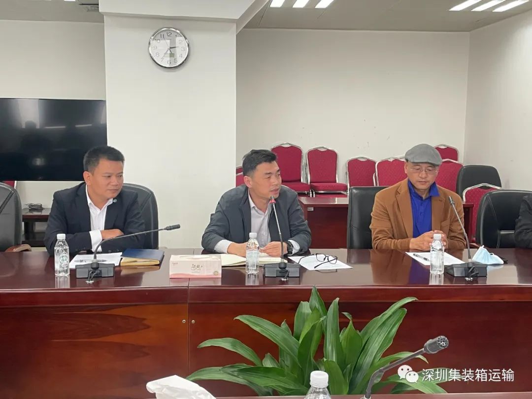 梅春雷同志當(dāng)選深圳市集裝箱運輸協(xié)會會長 梅春雷同志當(dāng)選深圳市集裝箱運輸協(xié)會會長
