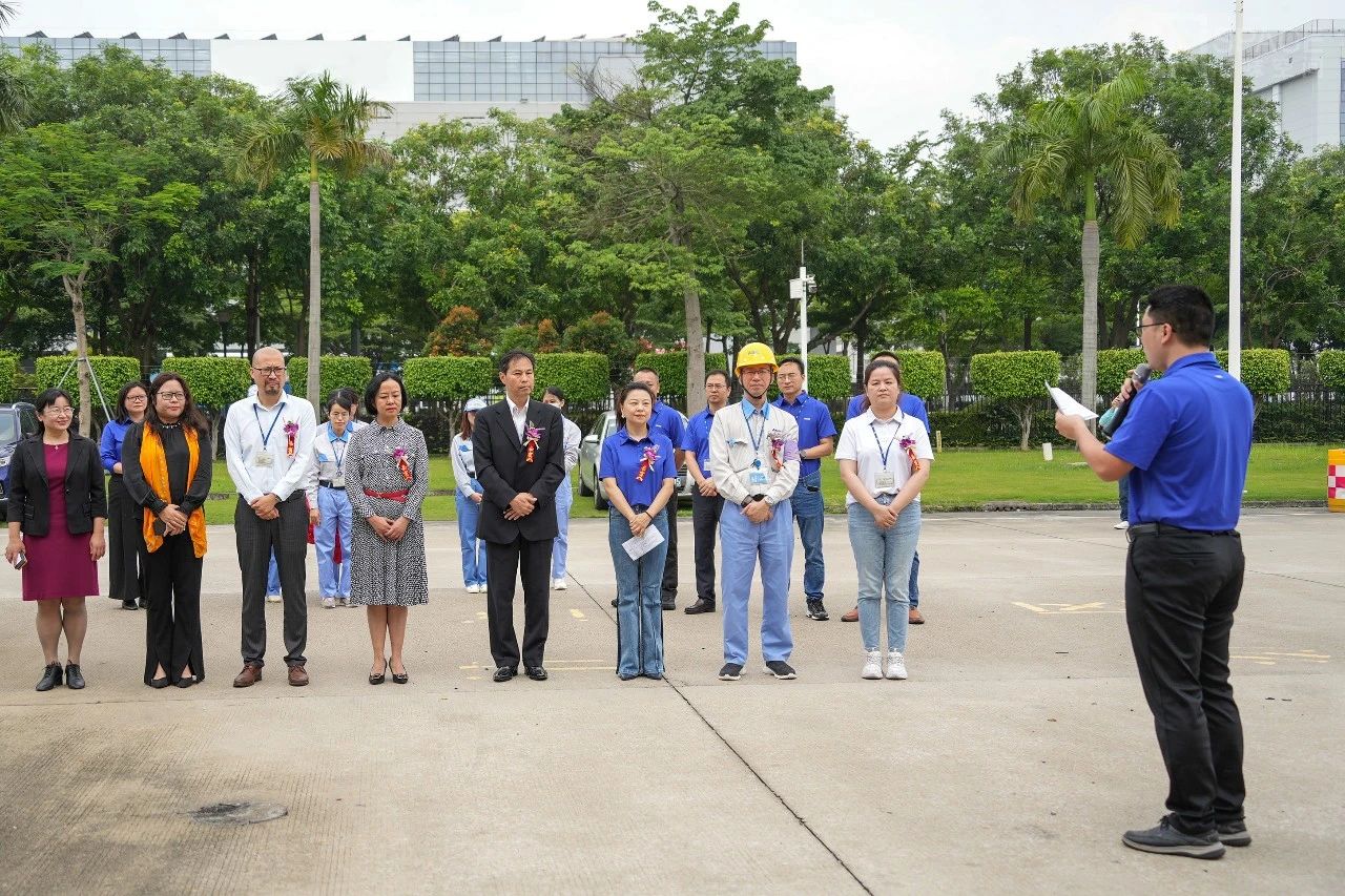 艾杰旭(ADCS)海格物流氫能源汽車首發(fā)儀式圓滿舉行 艾杰旭(ADCS)海格物流氫能源汽車首發(fā)儀式圓滿舉行